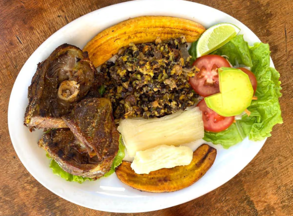 Cabrito en Pepitoria al Estilo Santandereano